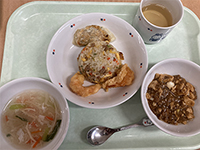 給食